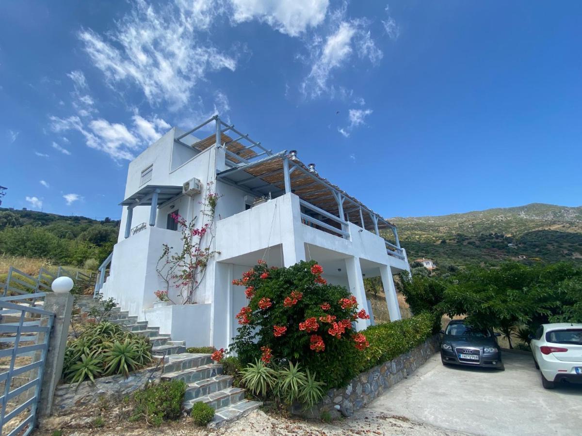 Villa Agnanti à Akhladherí Extérieur photo